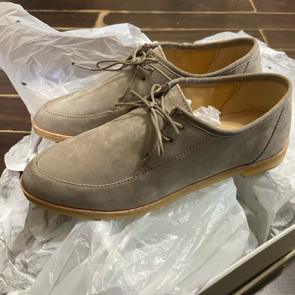Clarks Phenia Point